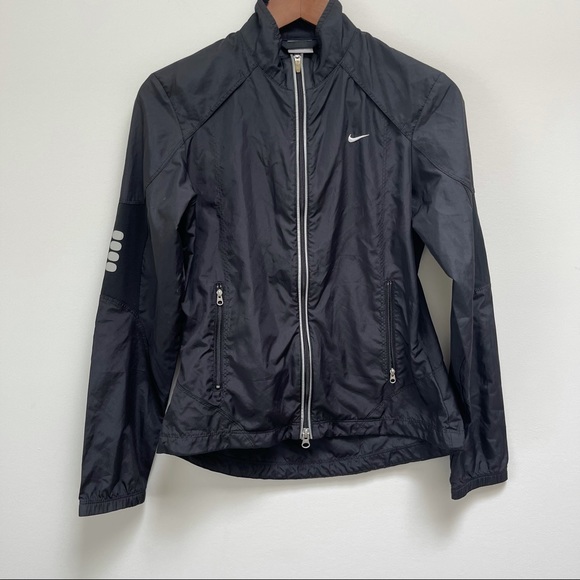 Nike Jackets & Blazers - Nike Black track/waterproof wicking jacket